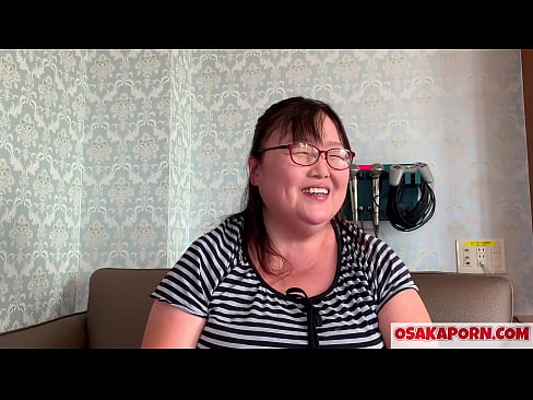 ❤️ Ibu Jepang yang gemuk menunjukkan payudaranya yang besar dan menikmati mainan seks. Seorang ibu Asia berusia 51 tahun berbicara tentang pengalaman seksualnya. Yukiko 1 OSAKAPORN lemak milf ❤️ Porno di id.porngifer.ru ️