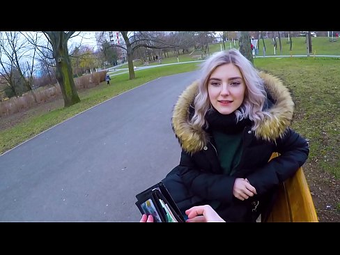 ❤️ Menelan air mani panas orang asing demi uang - blowjob di taman oleh Eva Elfie ❤️ Porno di id.porngifer.ru ️